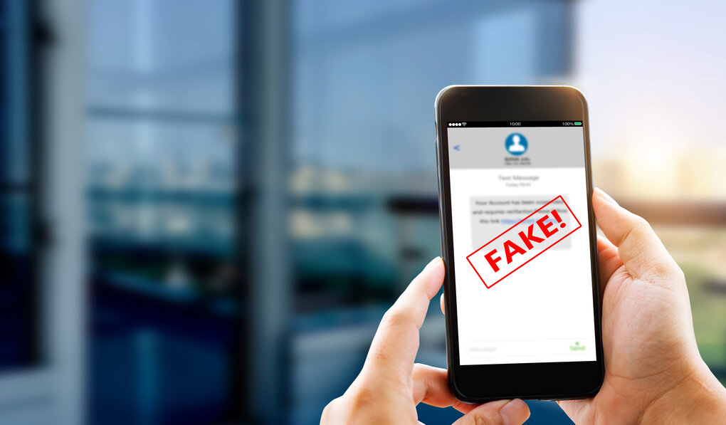 Handy mit Fake Immobilienanzeige