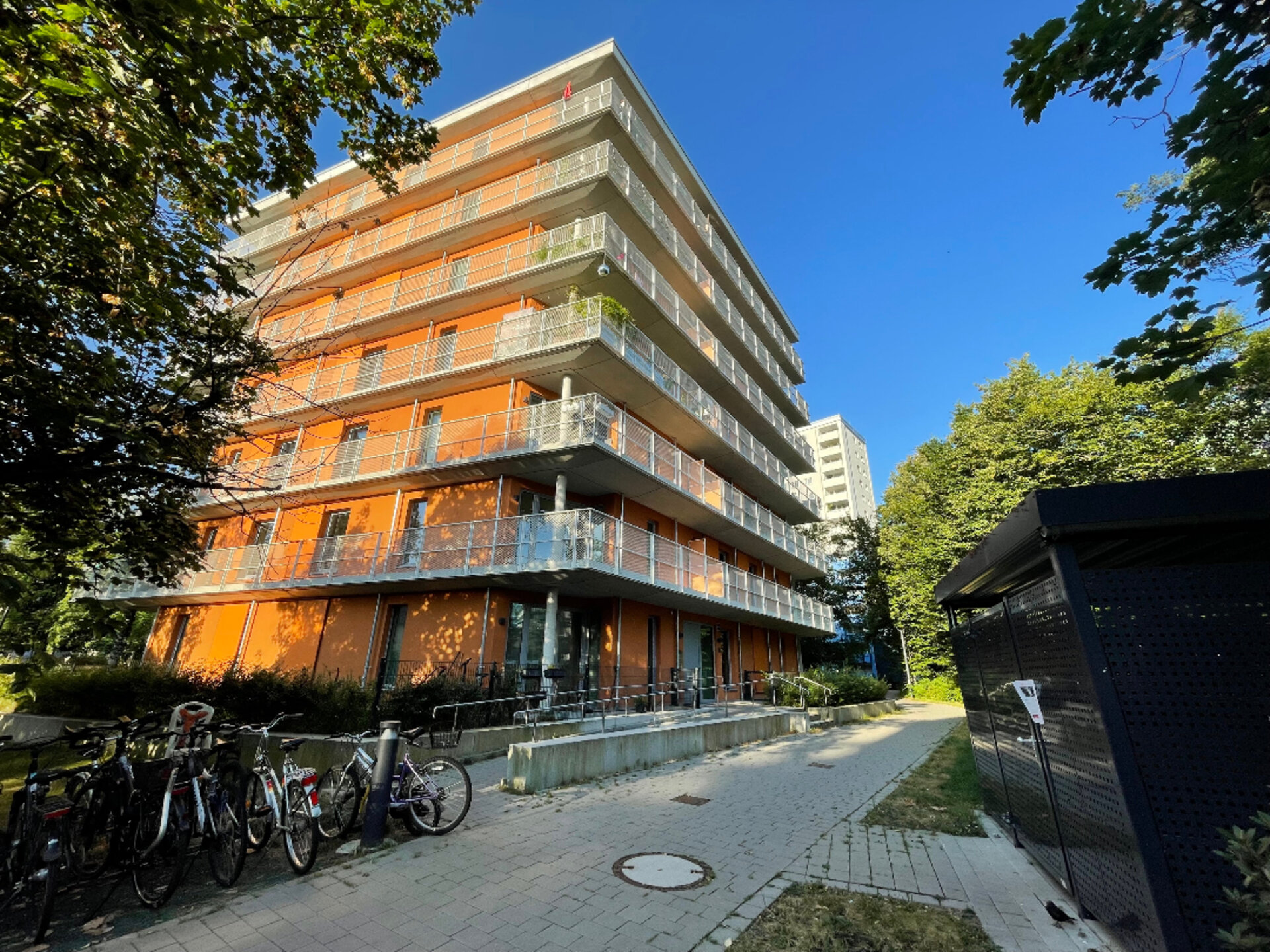 Hausansicht vorne Isarstr. 8b.jpg | © Dawonia