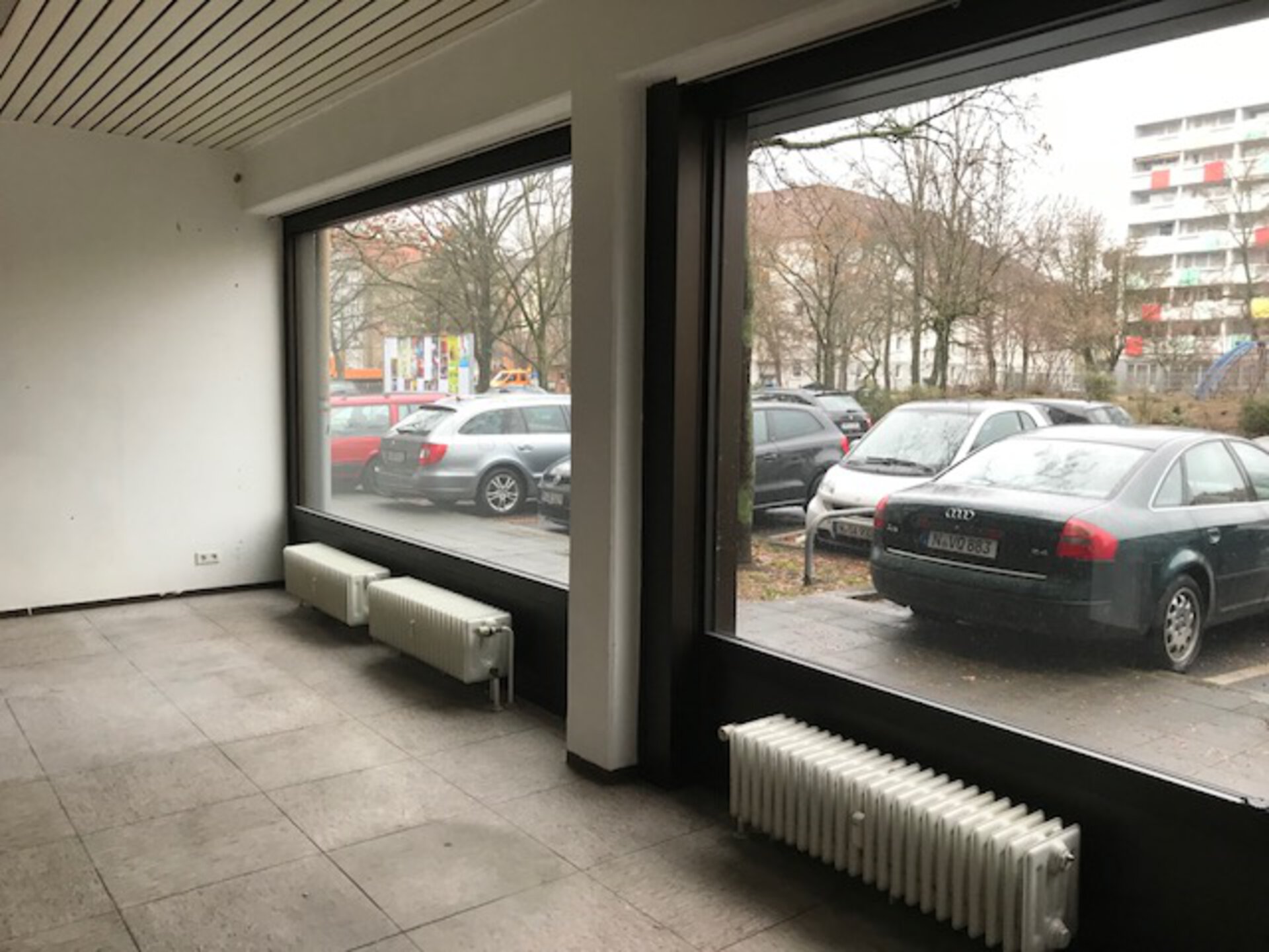 Fensterfront von innen | © Dawonia
