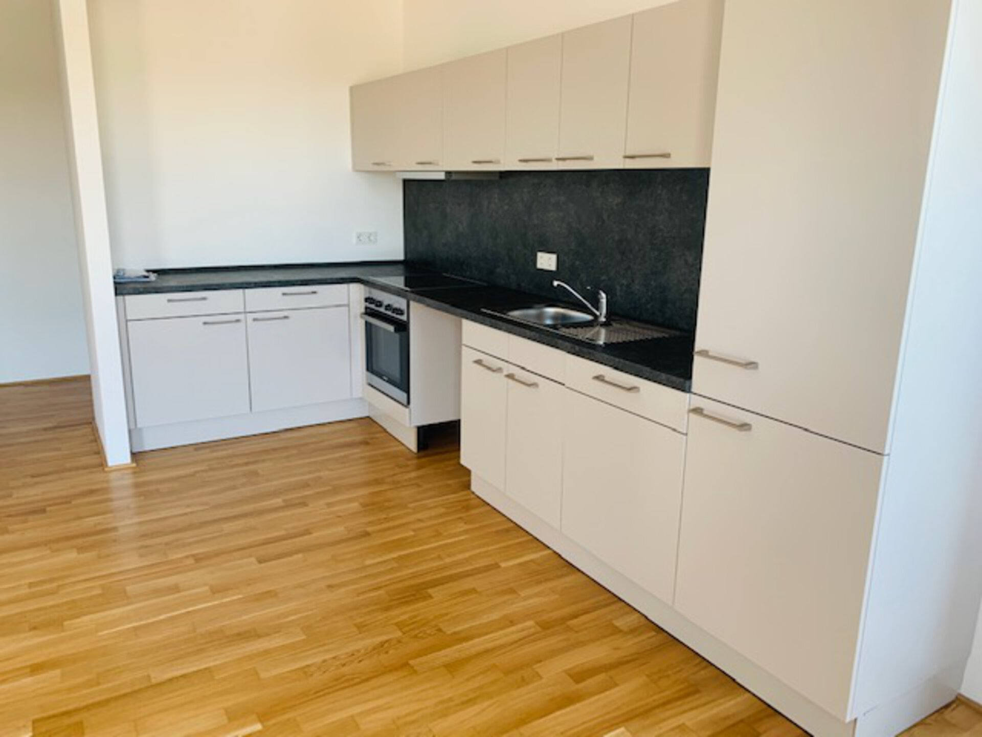 Moderne Wohnung mit Dachterrasse und Einbauküche sucht neue Mieter Bild4.jpg | © Dawonia
