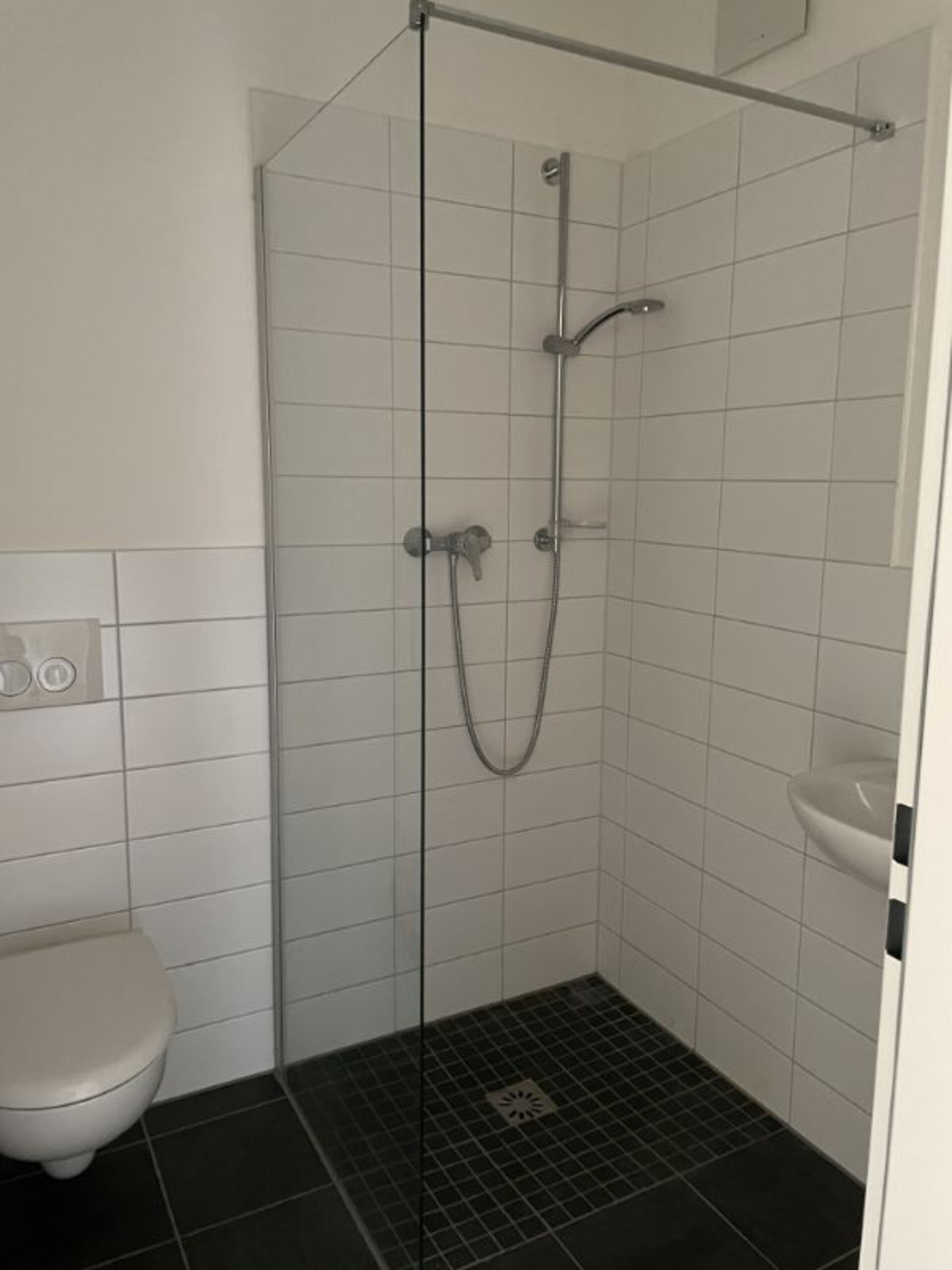 Bad mit Dusche | © Dawonia