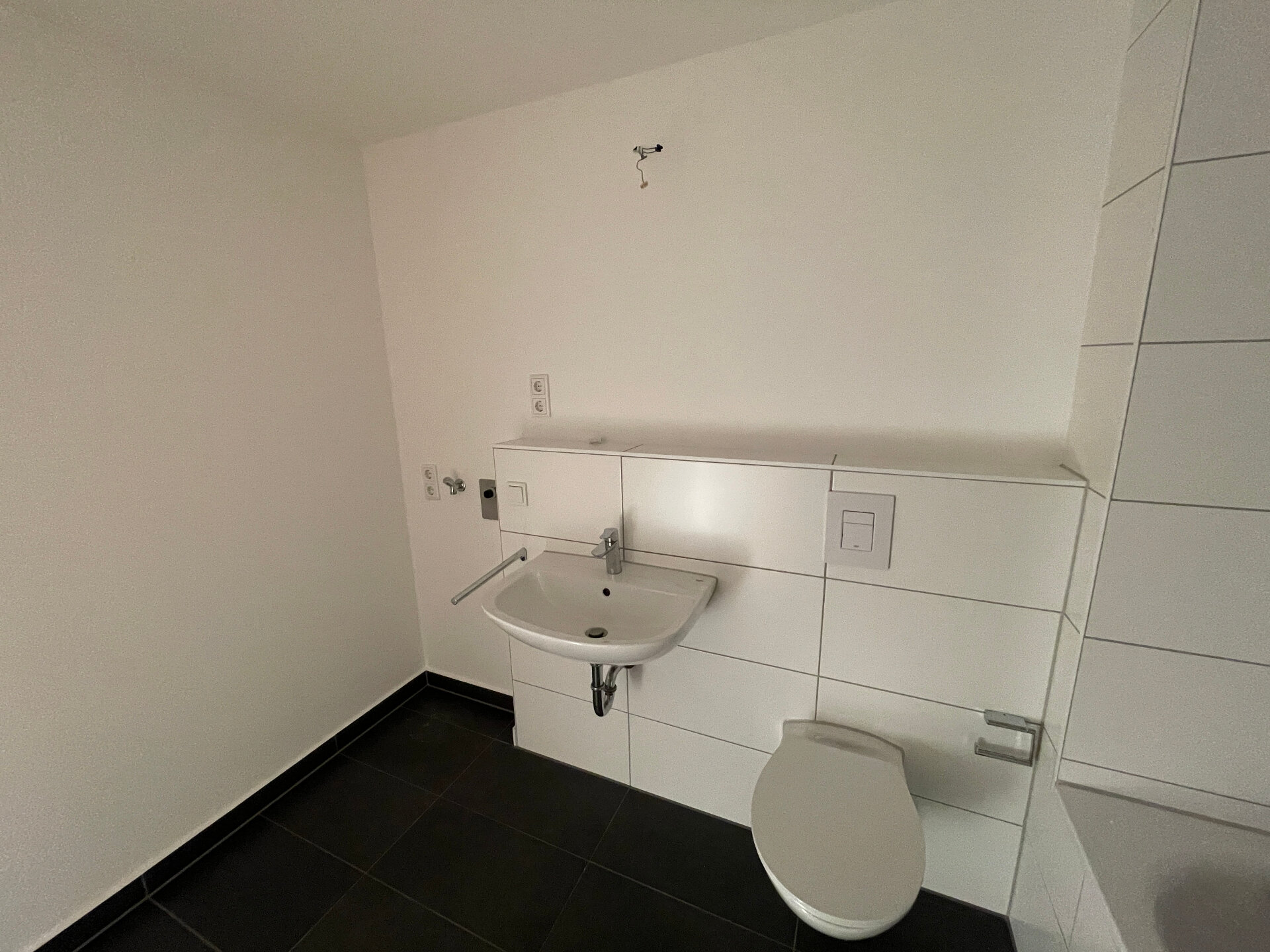 Badezimmer mit Wanne | © Dawonia