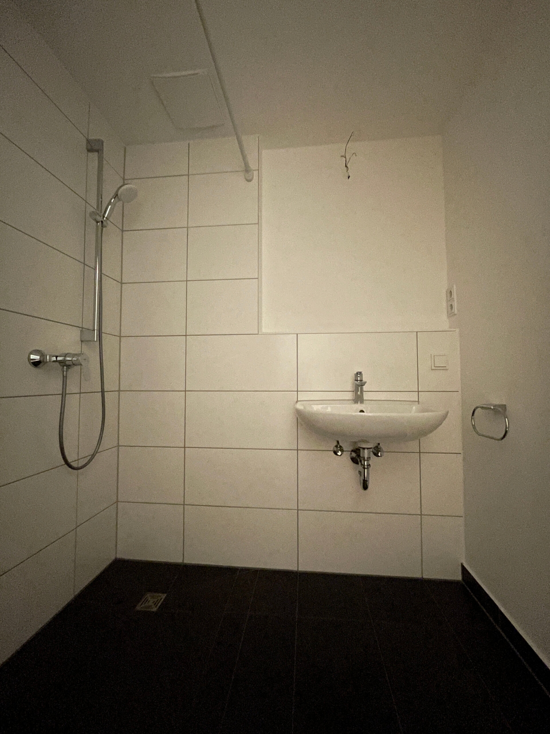 Badezimmer mit Dusche | © Dawonia