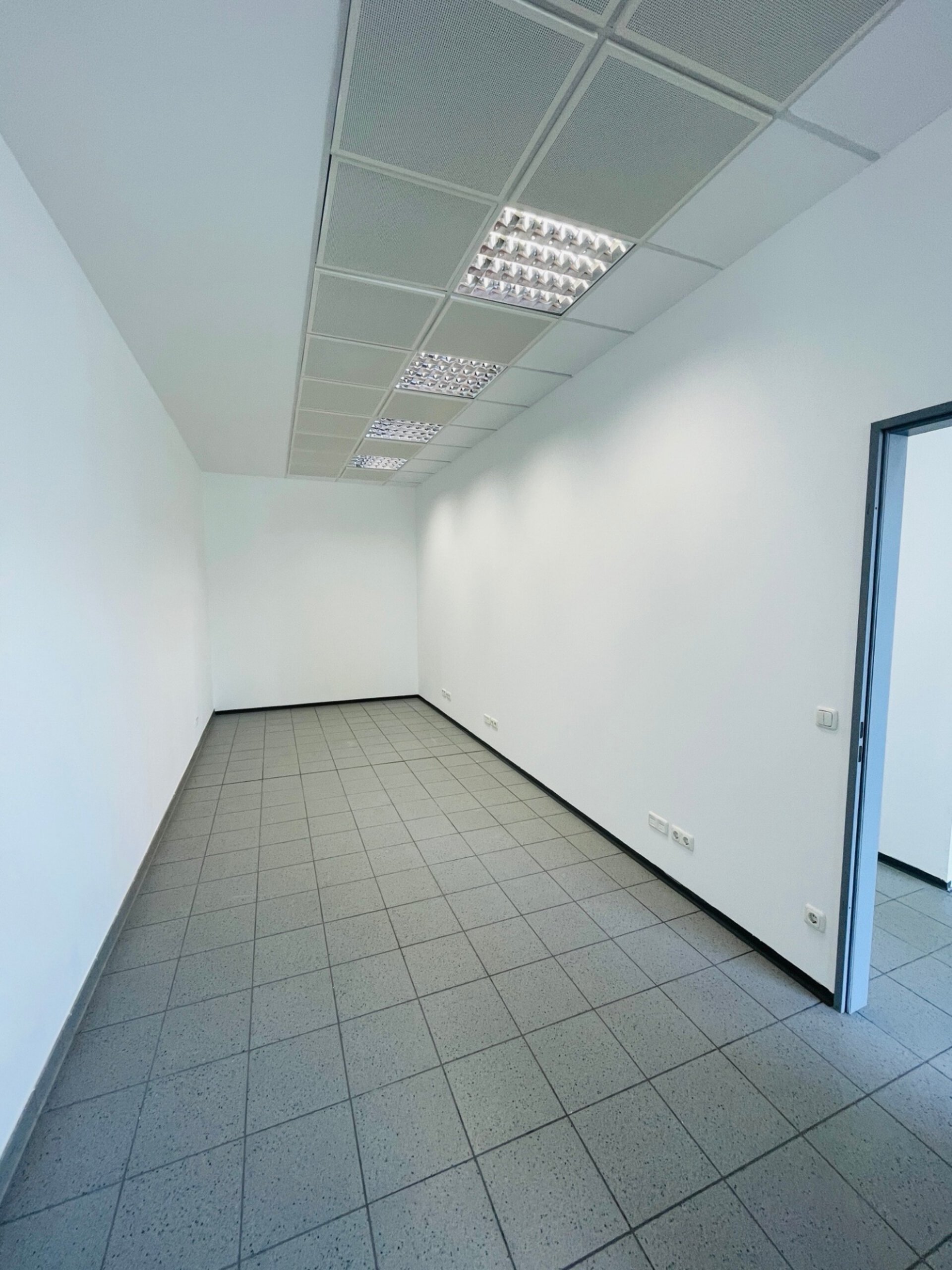 Raum 1; links.jpeg | © Dawonia