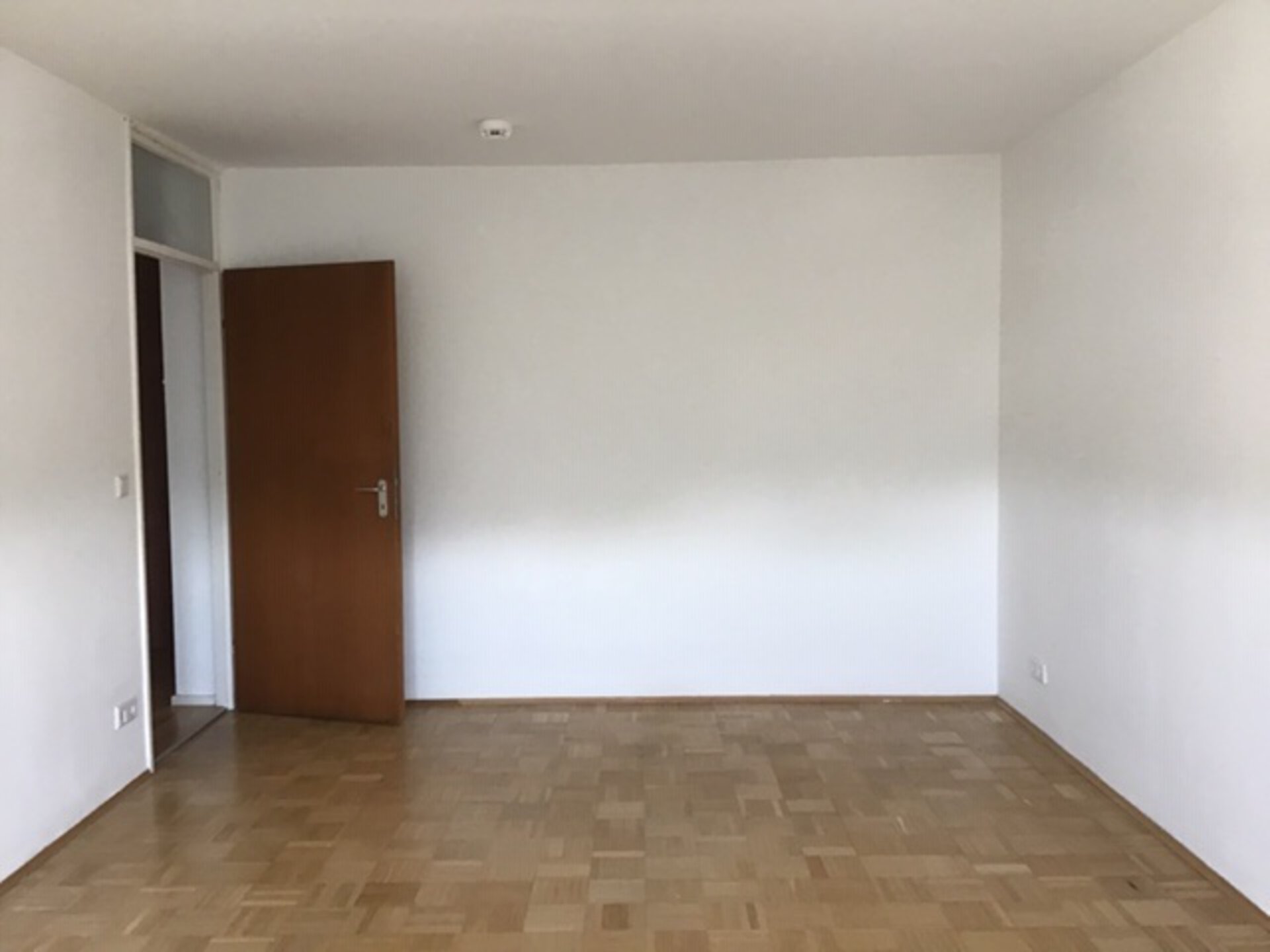 Wohnzimmer mit Loggia (2).jpg | © Dawonia