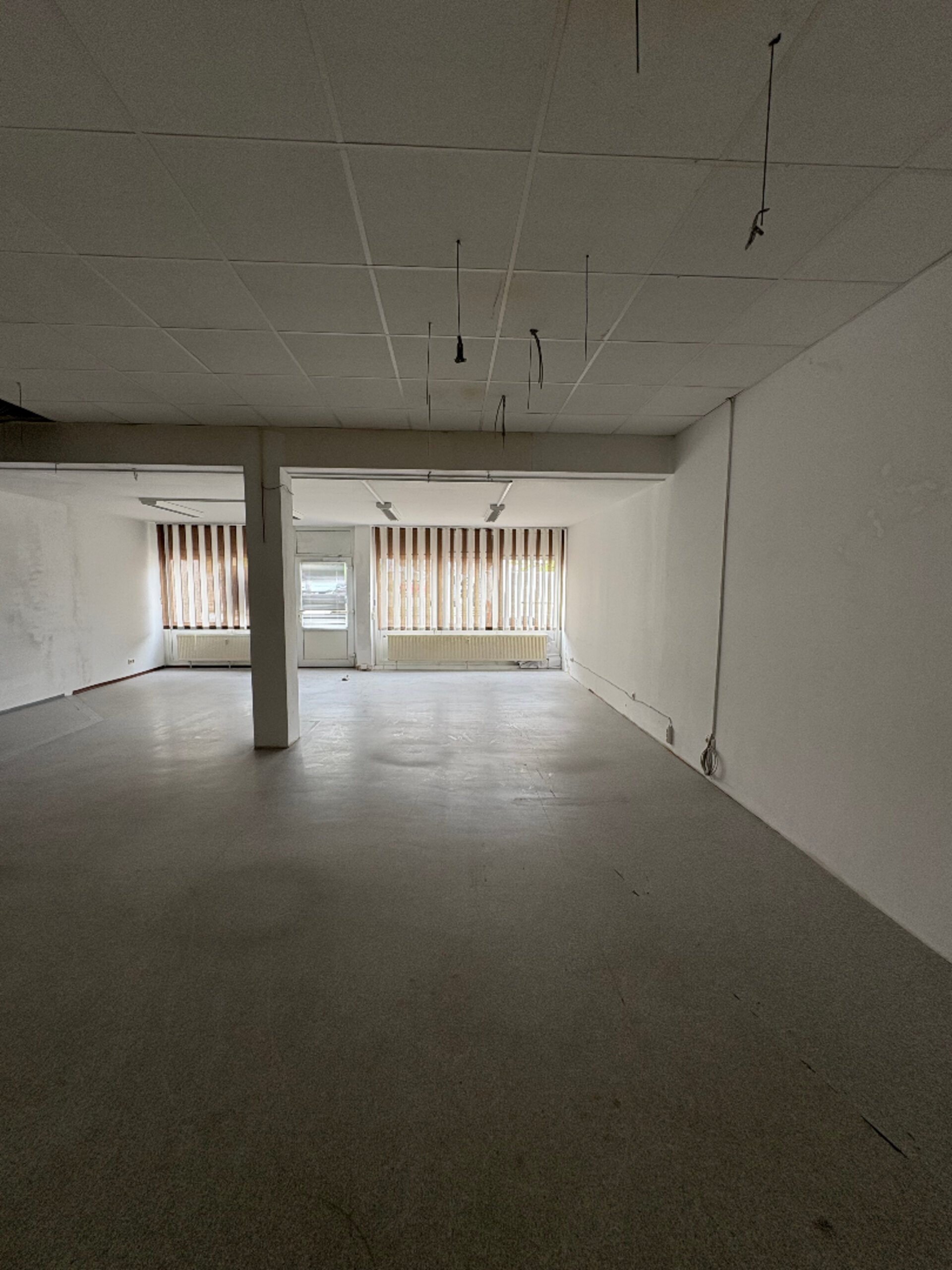 Eingangsbereich Laden.jpg | © Dawonia