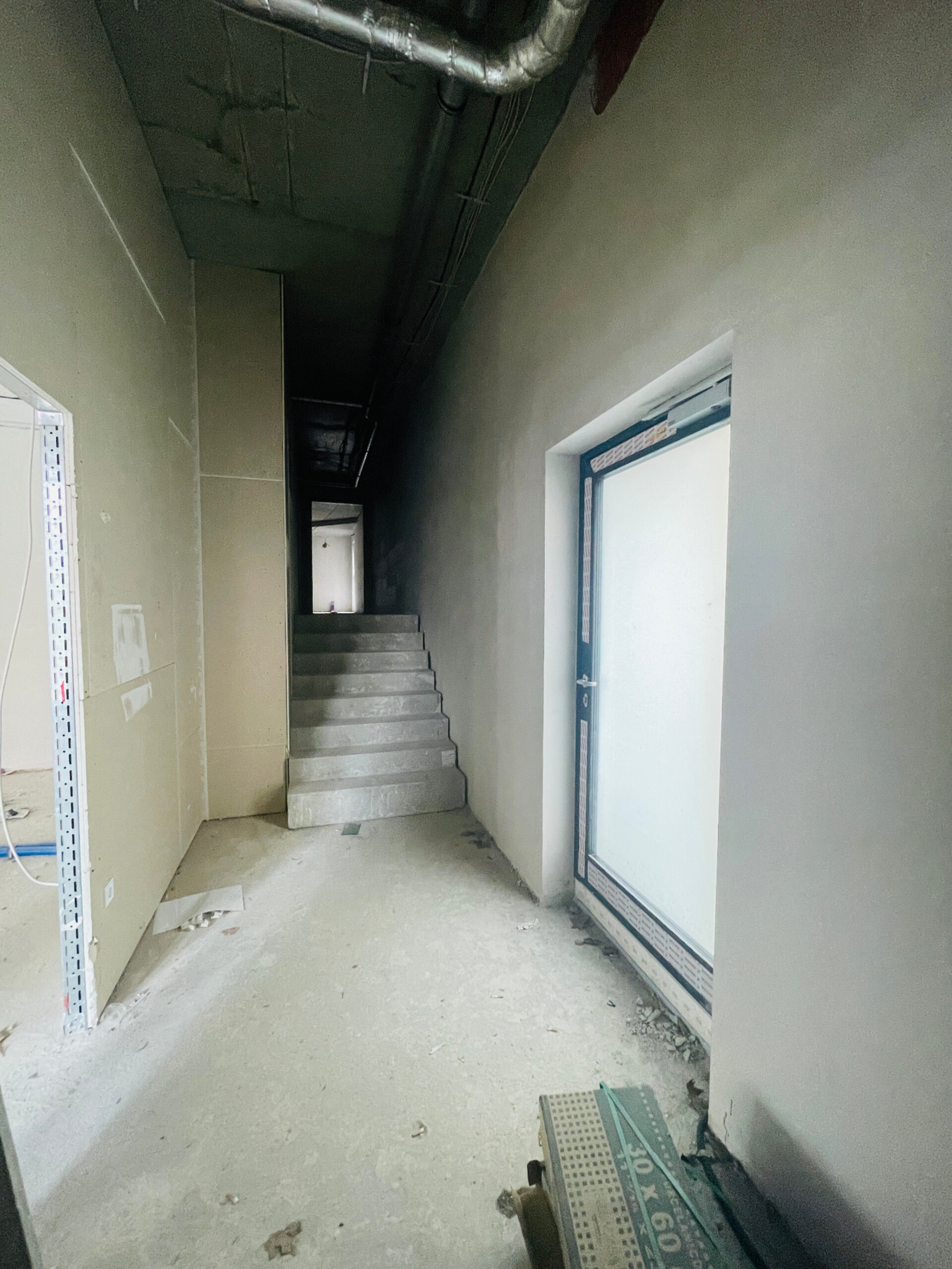 Flur - Blickrichtung obere Etage.jpeg | © Dawonia