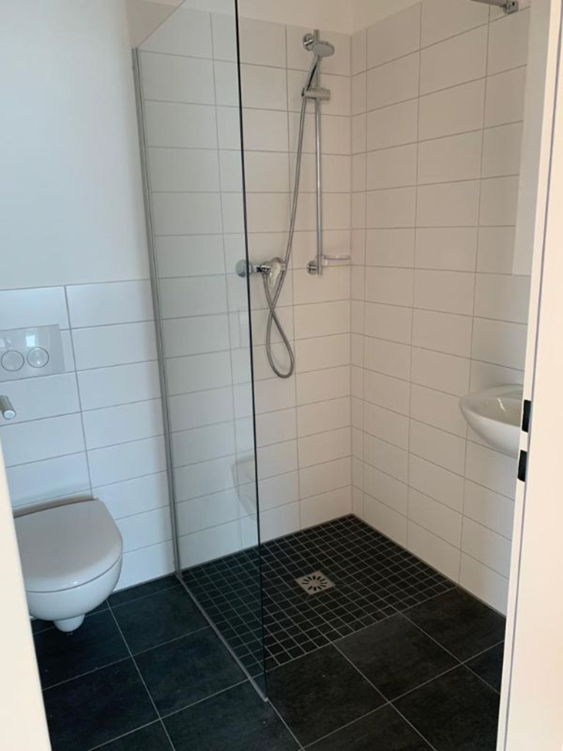 Bad mit Dusche | © Dawonia
