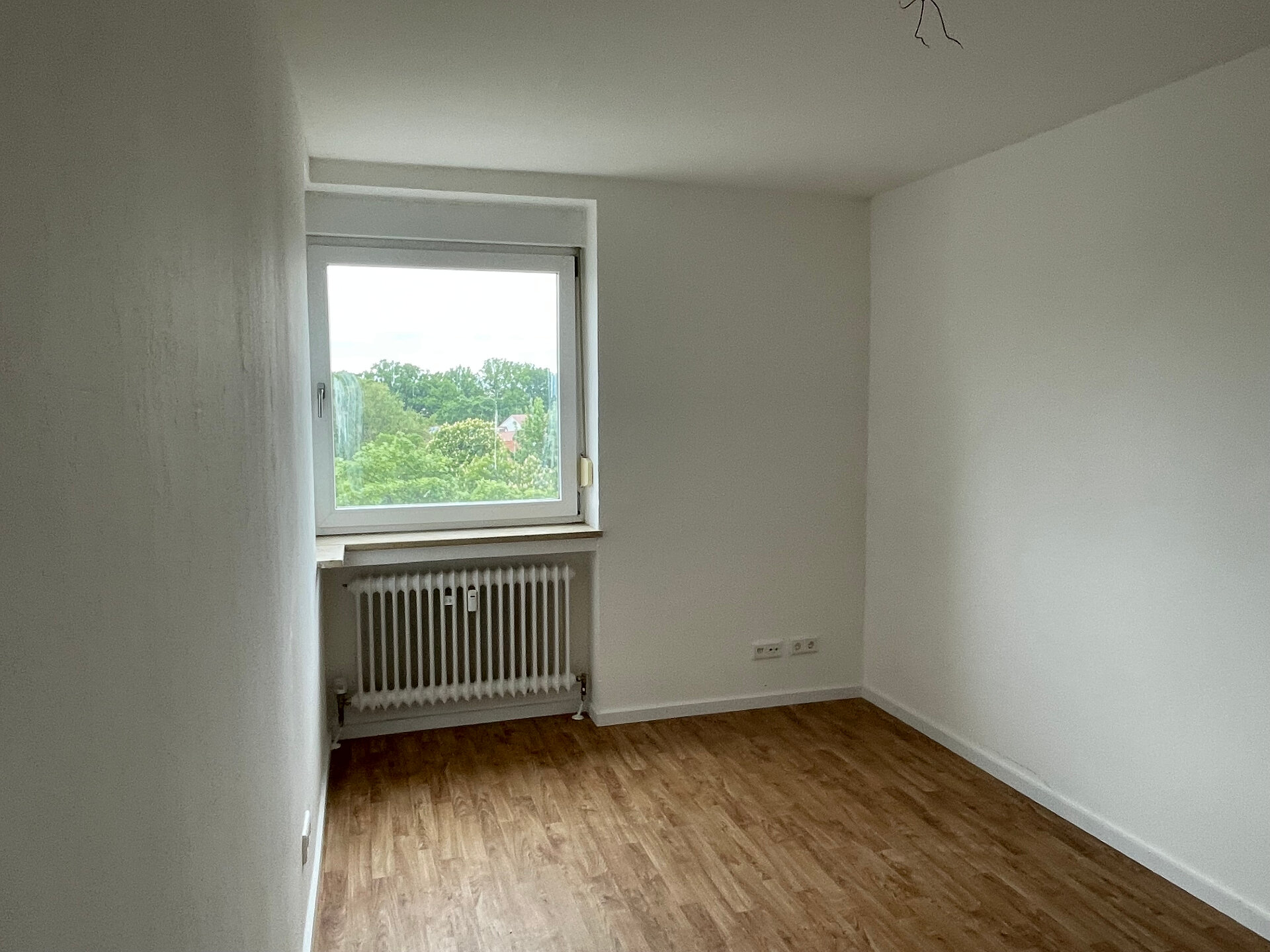 Zimmer rechts neben Küche (1).jpeg | © Dawonia