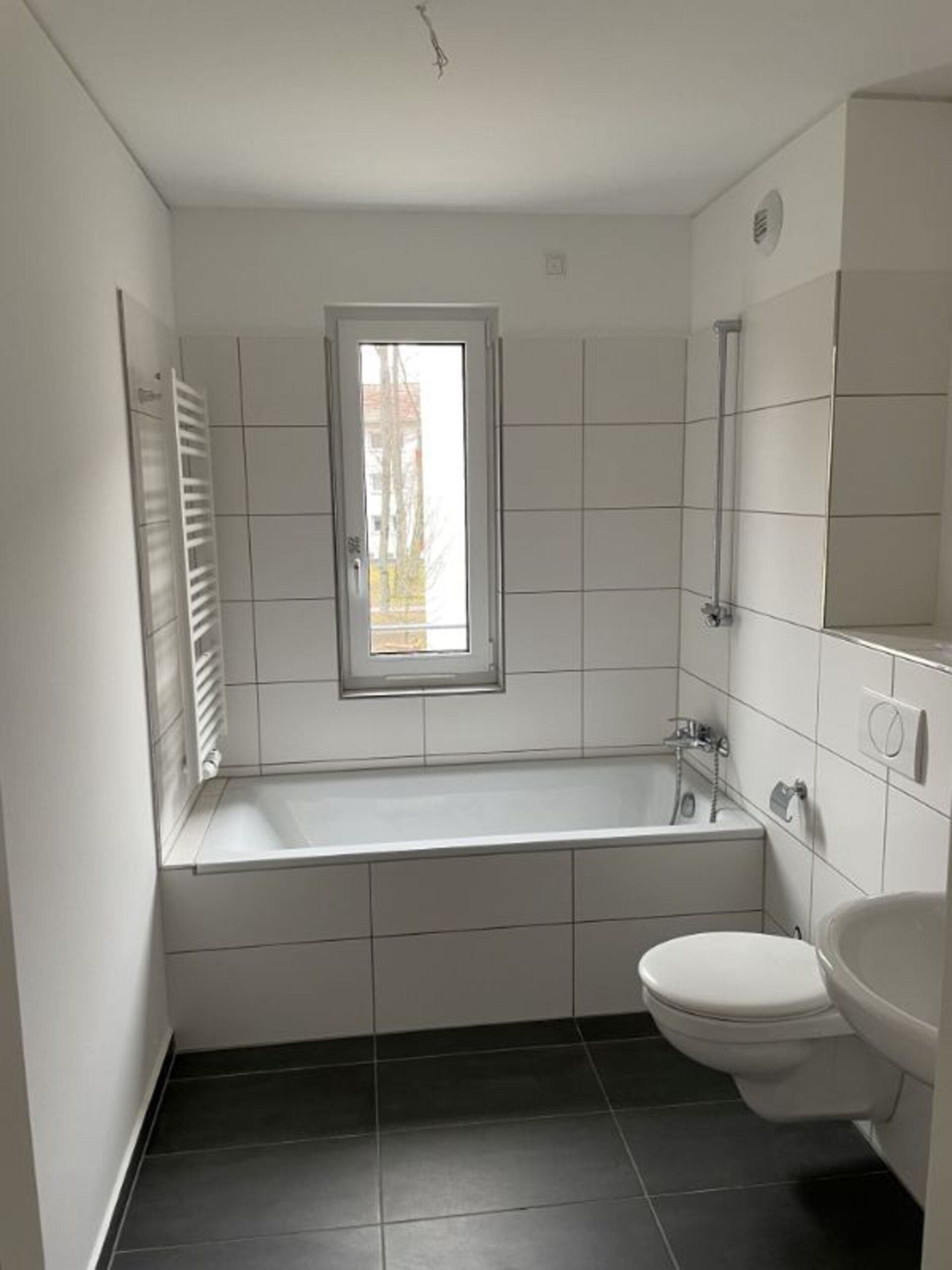 Bad mit Wanne | © Dawonia