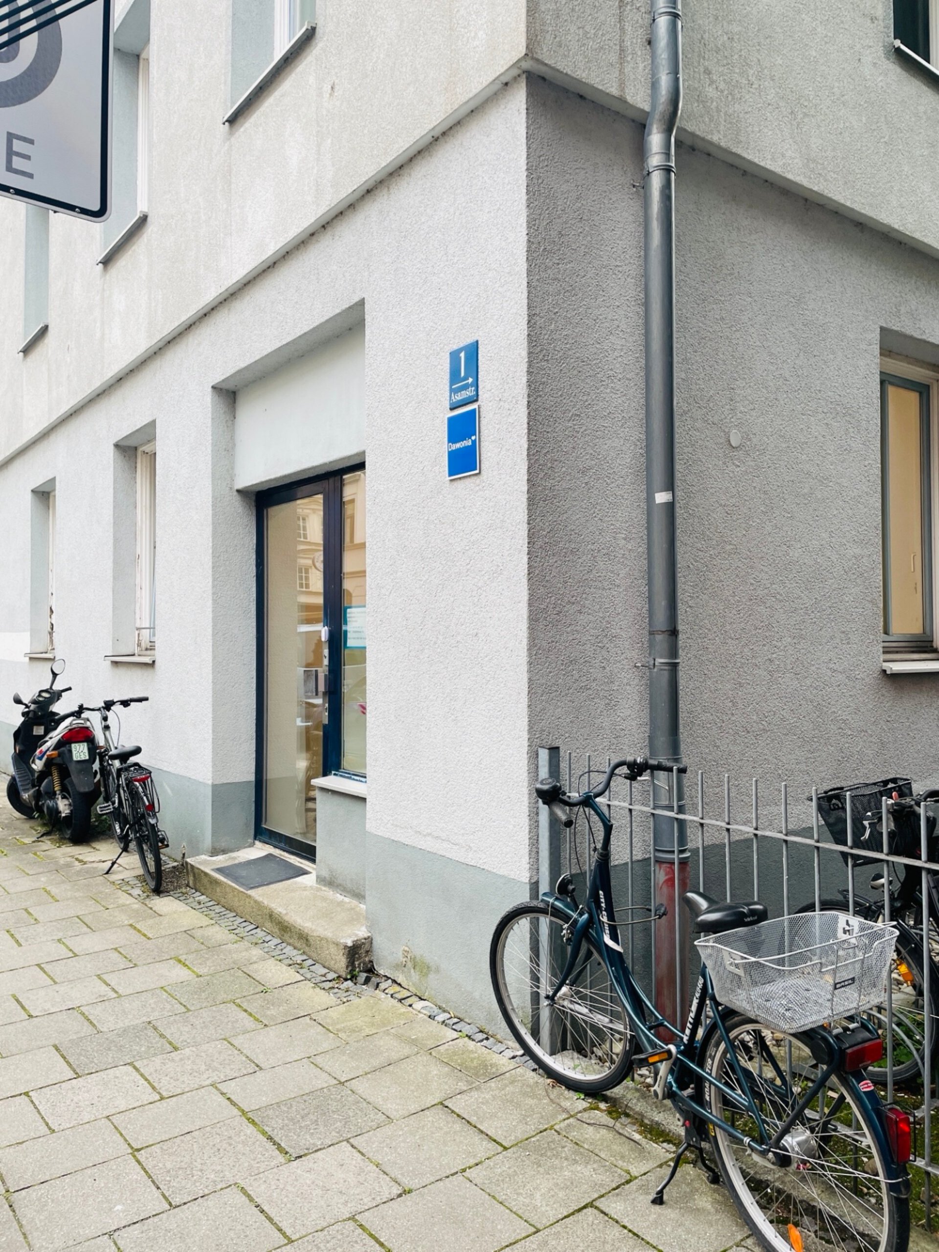 Ansicht Zugang Gewerbeeinheit | © Dawonia