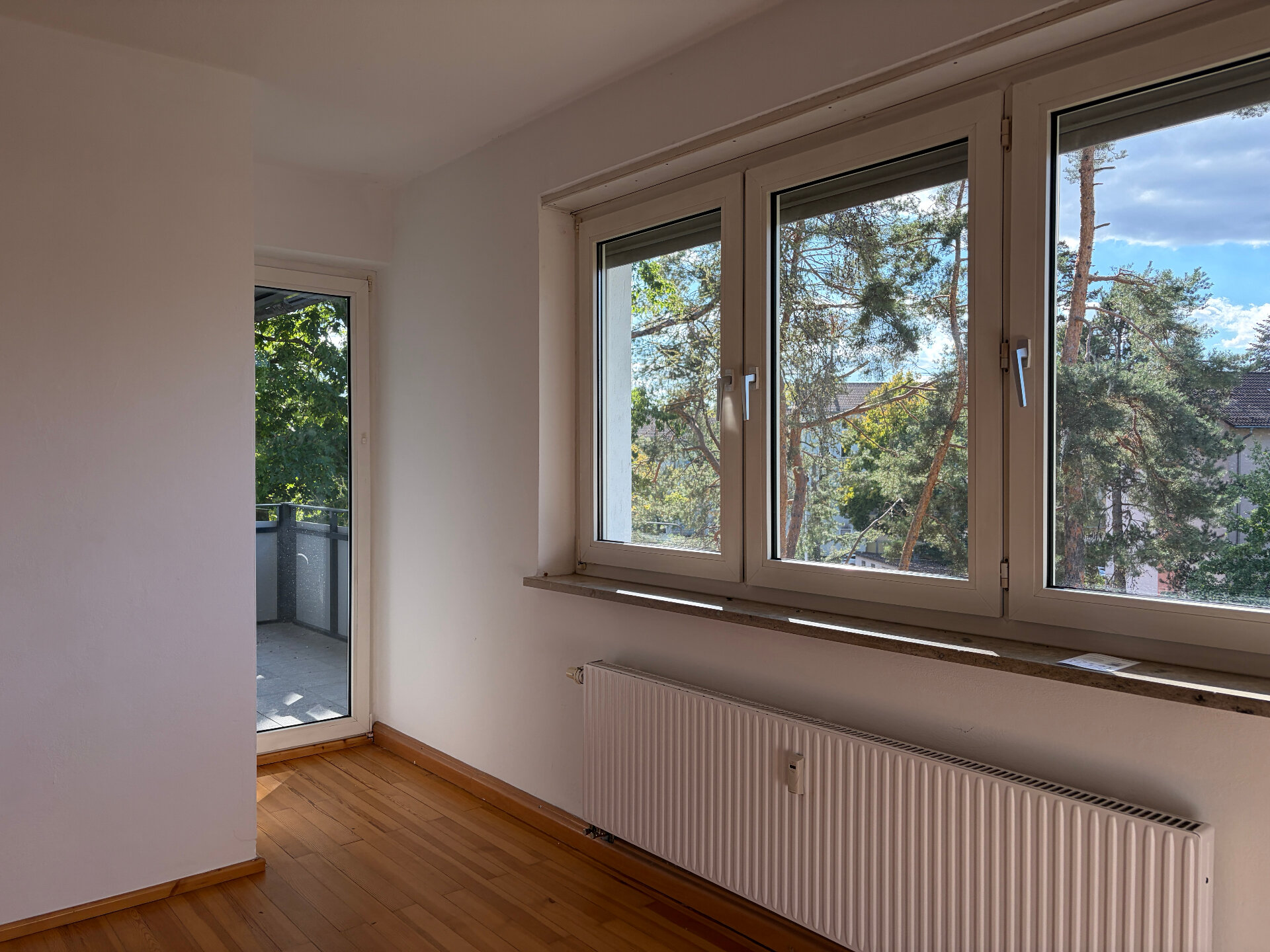 Zimmer 1 mit Loggia 1 | © Dawonia