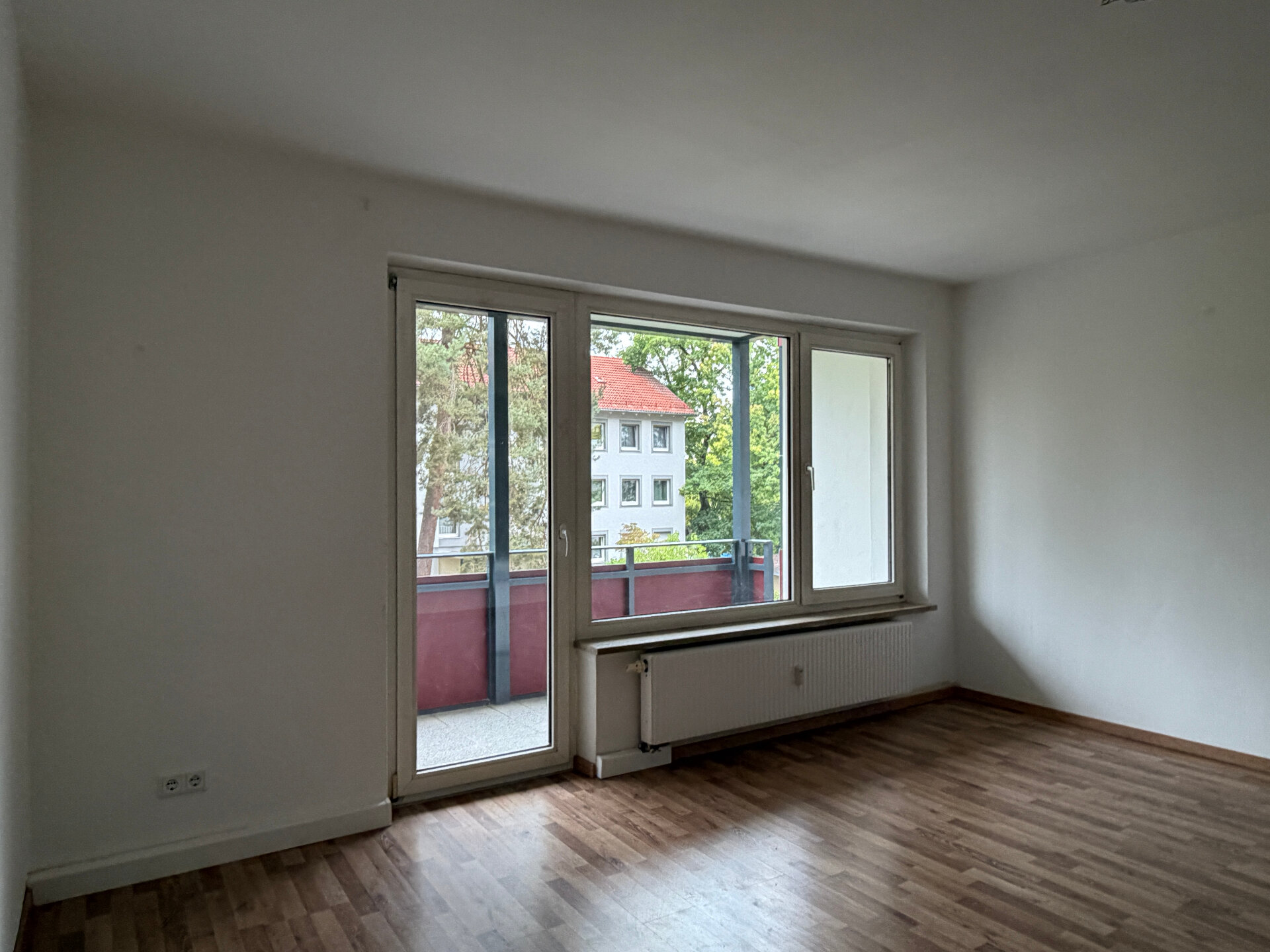 Wohnzimmer mit Loggia | © Dawonia