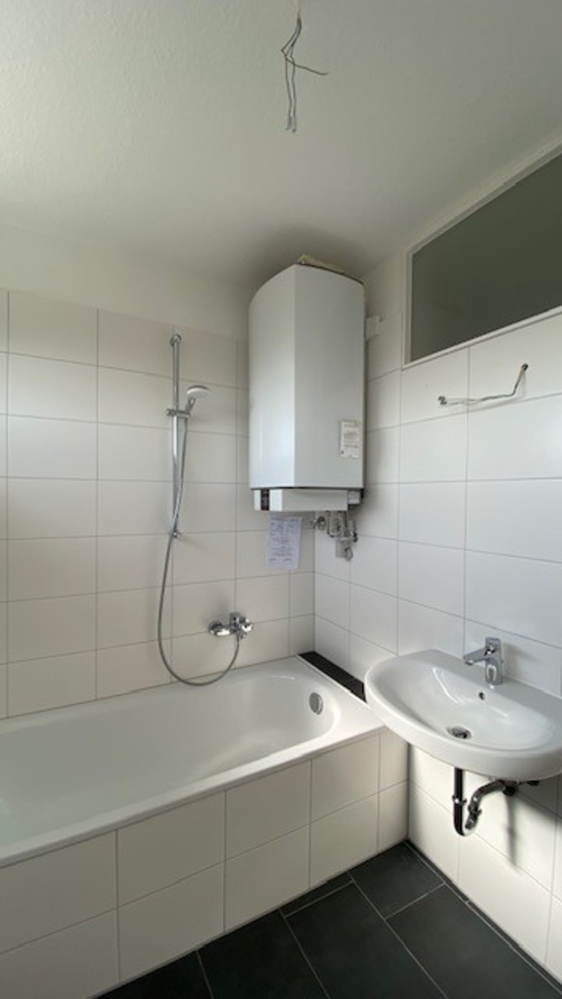 Tageslicht-Bad mit Wanne | © Dawonia