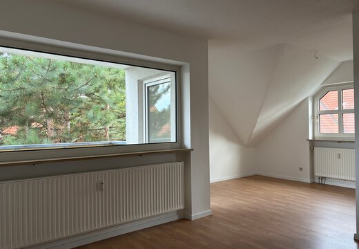 Wohnzimmer mit Essplatz | © Dawonia
