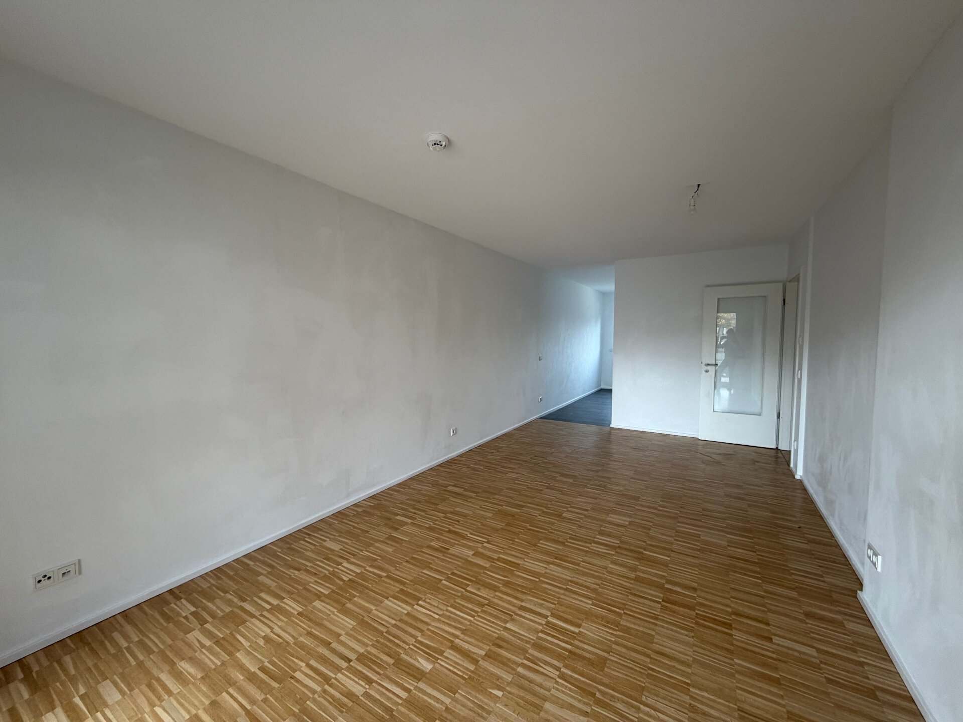Wohnzimmer (Vergleichswohnung) | © Dawonia