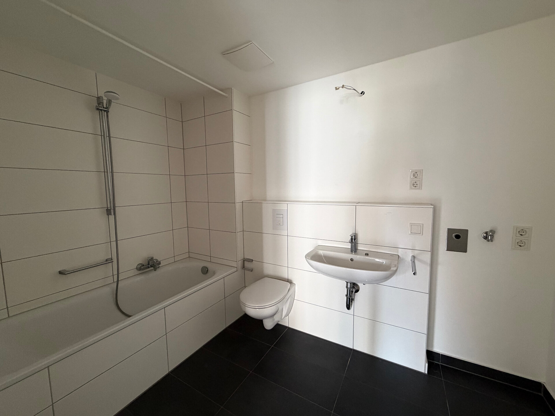 Badezimmer (Vergleichswohnung) | © Dawonia